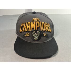 Milwaukee Bucks 2021 NBA Champions New Era 9FIFTY Snapback Hat Cap